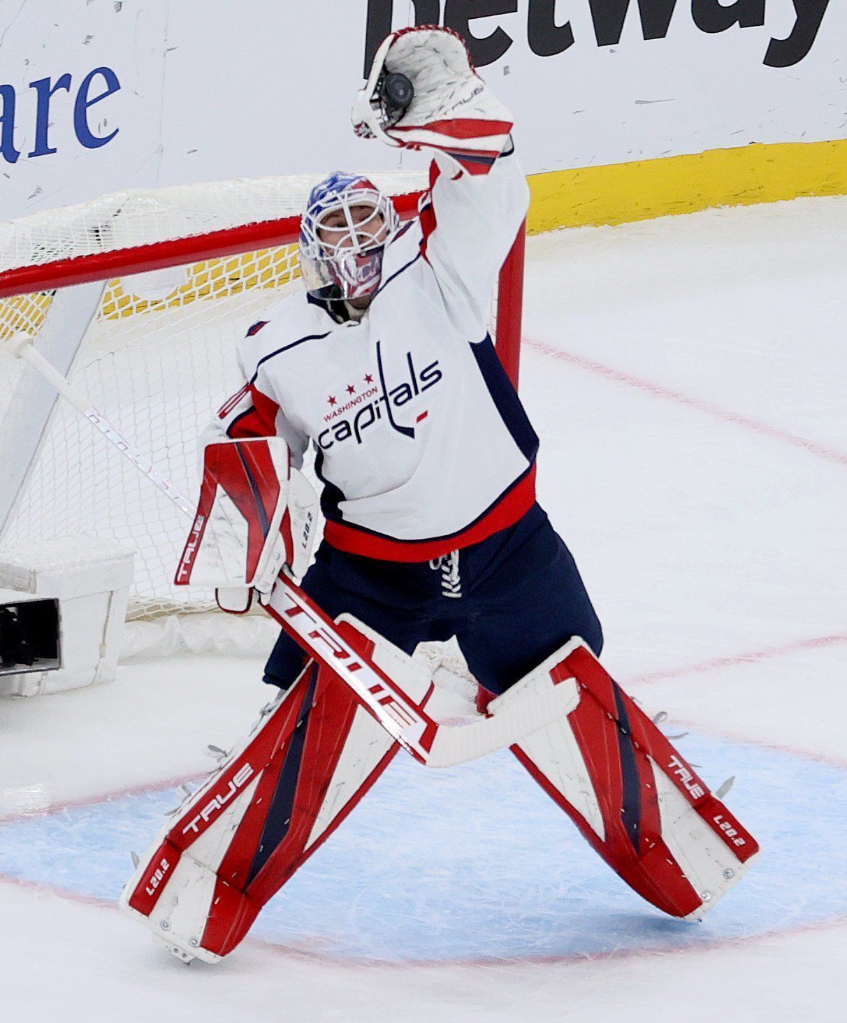 Blues 5, Capitals 1